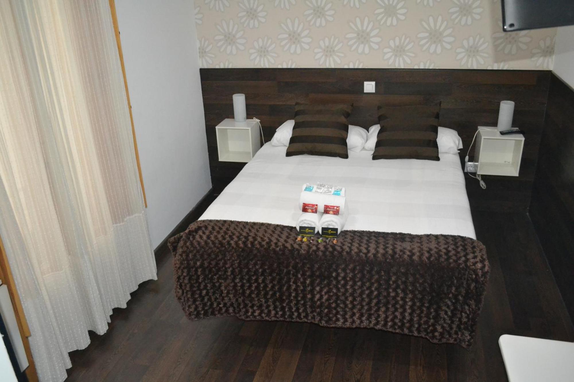 Hostal El Brezo — Zdjęcia 3